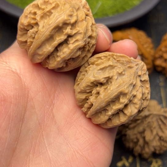 文玩核桃把件花***?秦岭核桃28