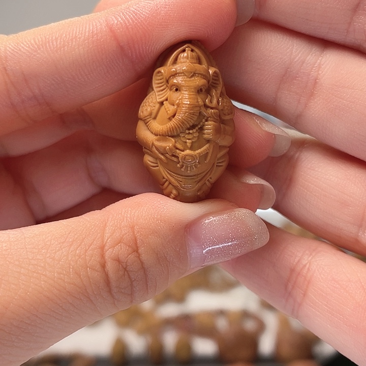 吊坠橄榄核橄榄核