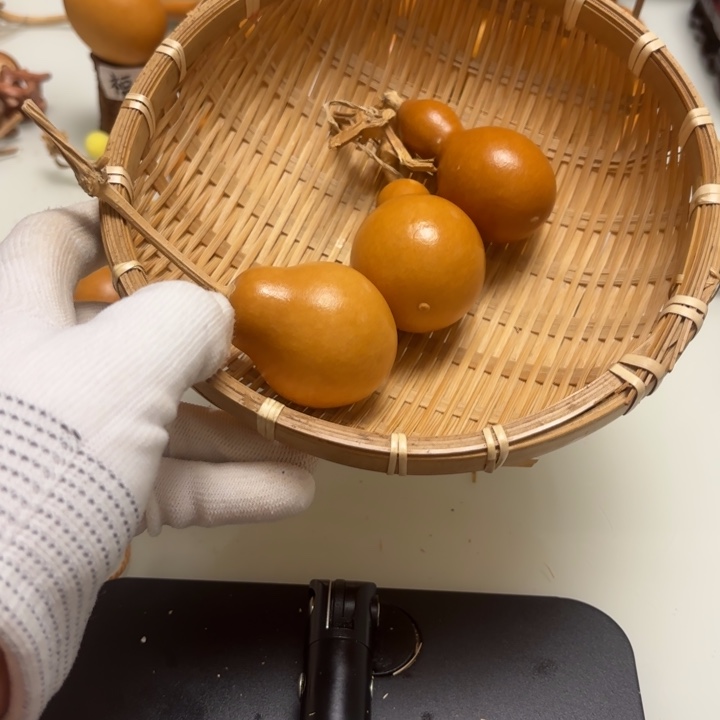 B***e天然手捻老皮葫芦