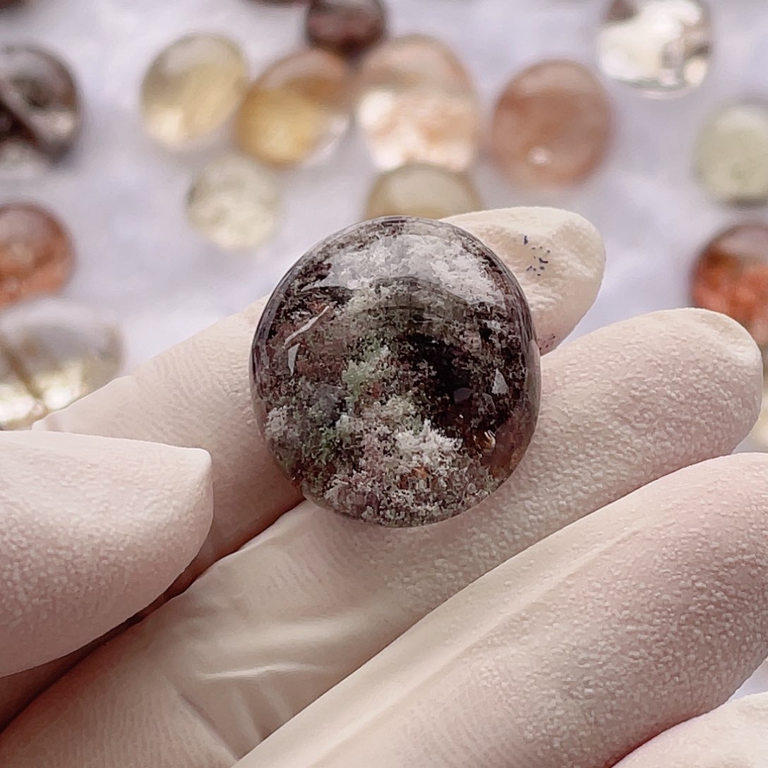 水晶幽灵水滴未镶嵌小****?