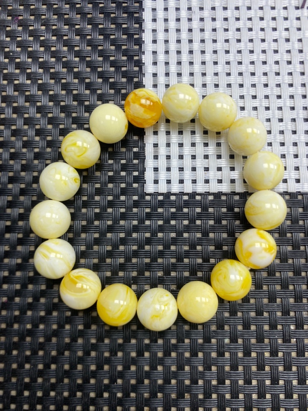 蜜黄12mm手串218