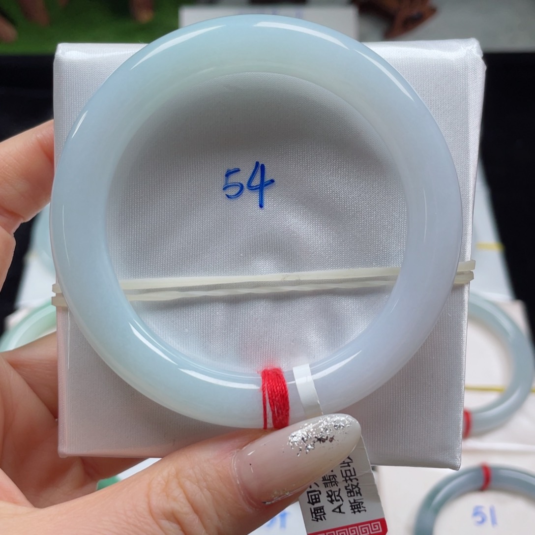 翡翠手镯未镶嵌缅甸翡翠手镯5