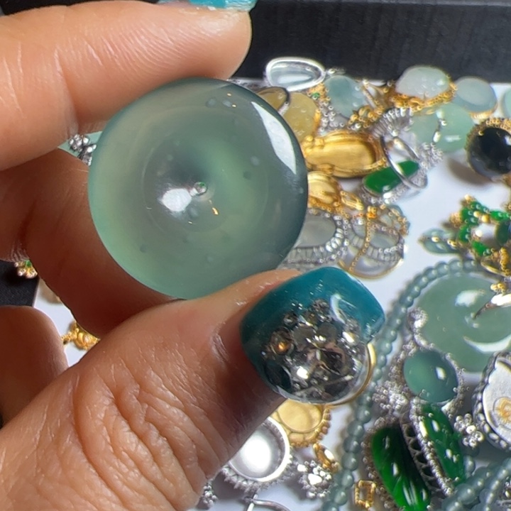 翡翠吊坠(不含链)未镶嵌珍翡翠吊坠项链