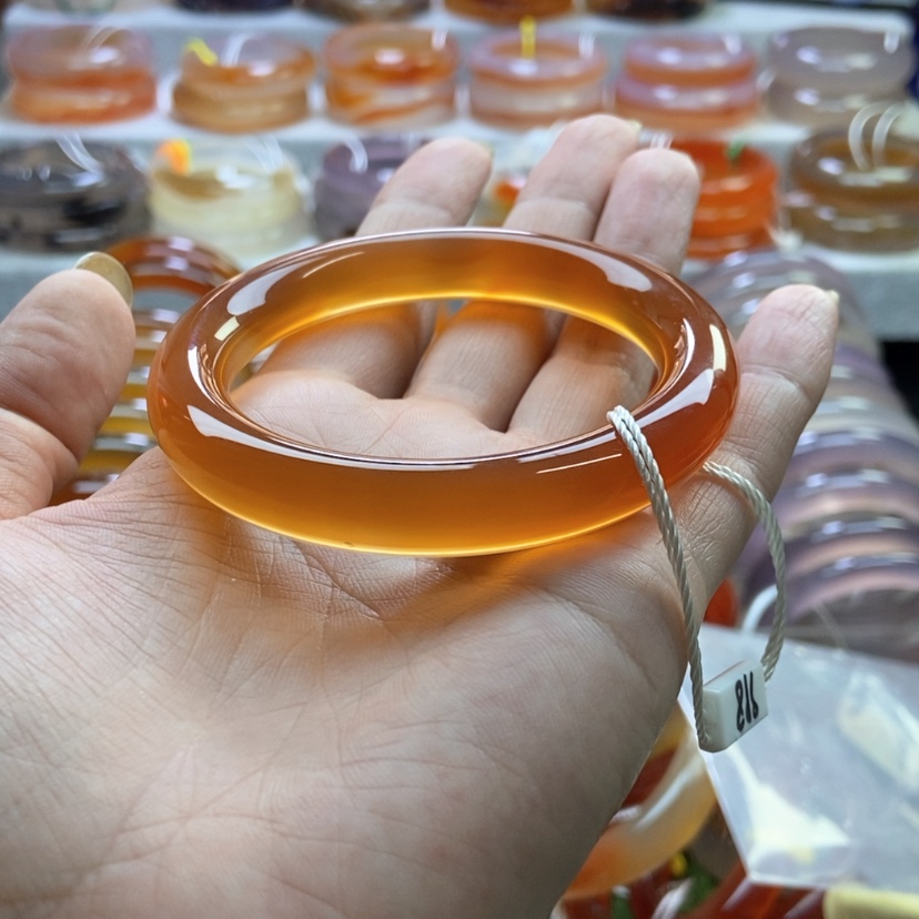 【闪购商品】玛瑙/玉髓手镯未镶嵌脑***鱼