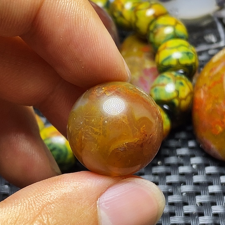 乐***遥玛瑙/玉髓未镶嵌颈饰