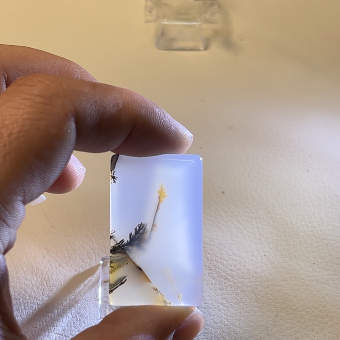 武***话玛瑙/玉髓未镶嵌颈饰