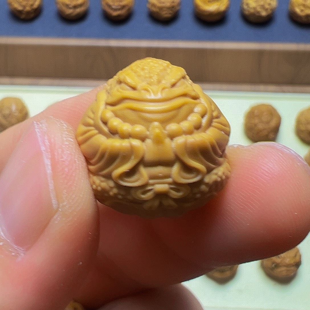猴头核桃吊坠三通金蟾尺寸18➕