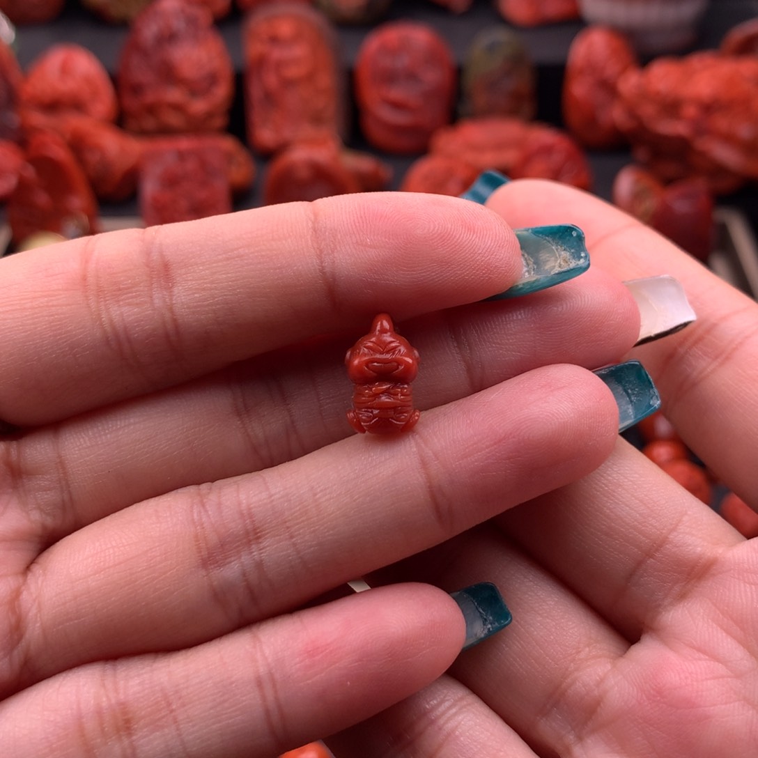 南红玛瑙南红川料精工雕刻魔人布欧8mm➕未镶嵌