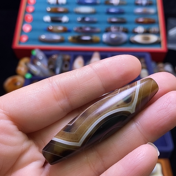 1***9玛瑙/玉髓未镶嵌颈饰