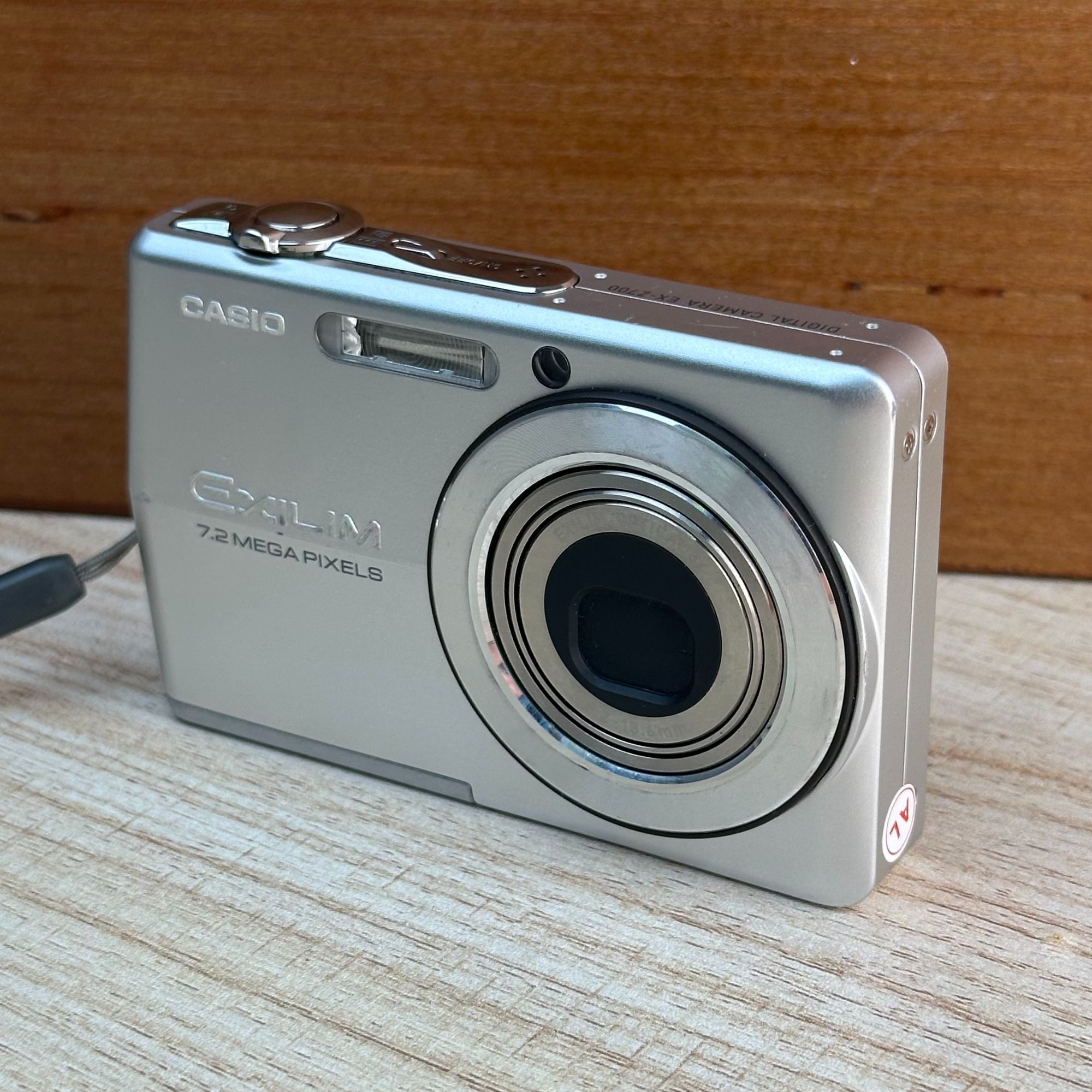 9新 Casio/卡西欧 9新Z700 720w像素3倍光变中古二手no退换