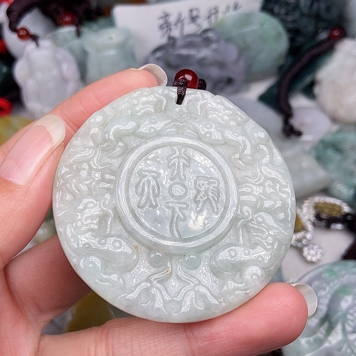 颈饰未镶嵌翡翠翡翠