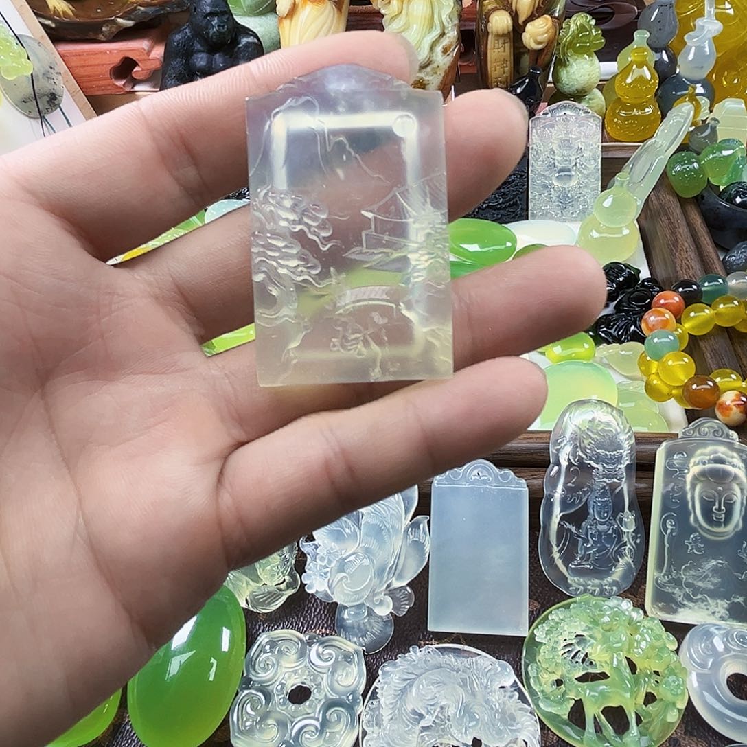 昨***徨岫玉未镶嵌吊坠(不含链)