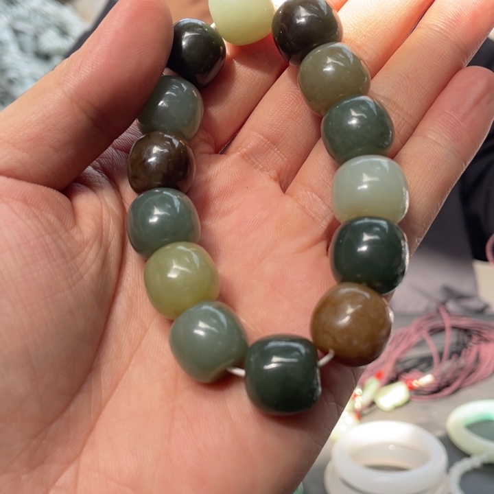 和田玉手链未镶嵌