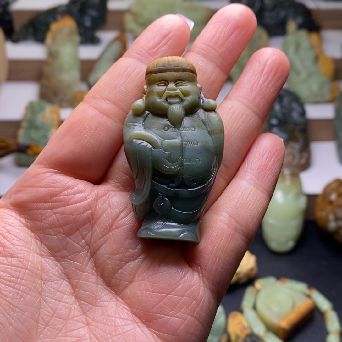 岫岩河磨玉（透闪石质玉）挂件未镶嵌啊*汎