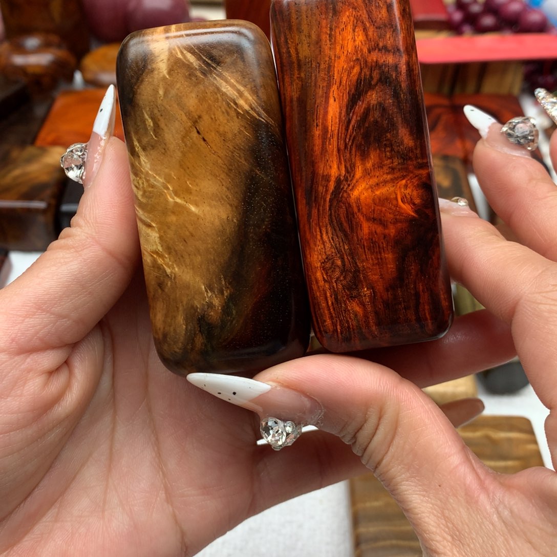 交趾黄檀（大红酸枝）知*张