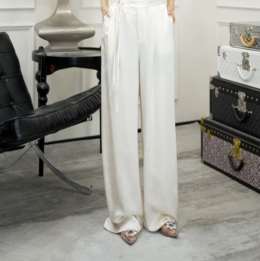 Betty Bairn【刘HAHA精选】高定系列设计款裤子25B-BW198