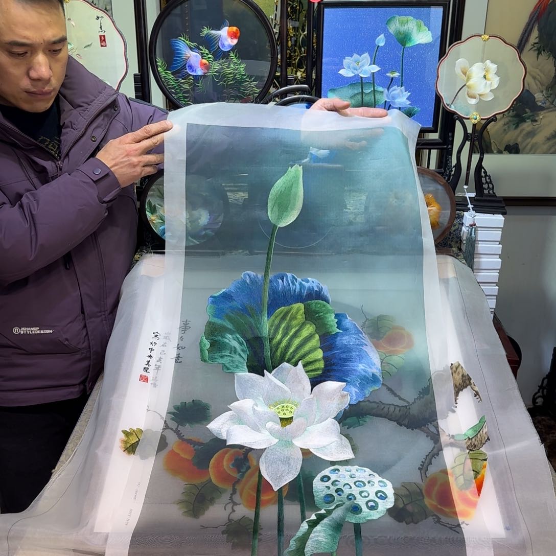 刺绣刺绣工艺精湛