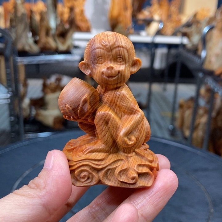 柏木（崖柏）手把件猴子