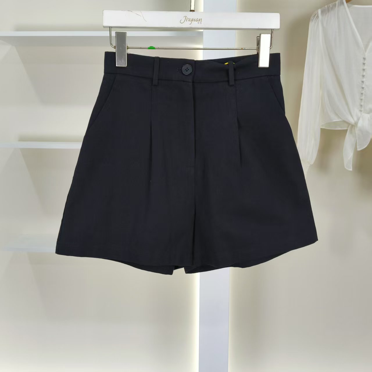 麦迪尚品【白LY】50424213 夏季休闲高腰小短裤品牌撤柜女装