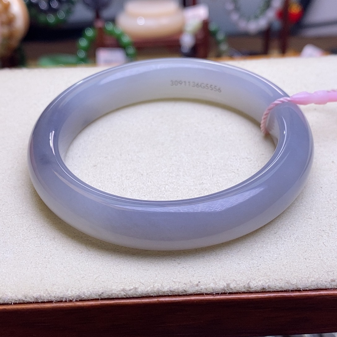 和田玉烟紫香芋紫手镯55.8圈口未镶嵌