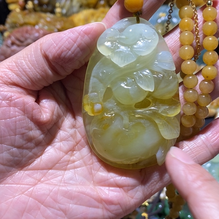 岫玉岫玉吊坠未镶嵌