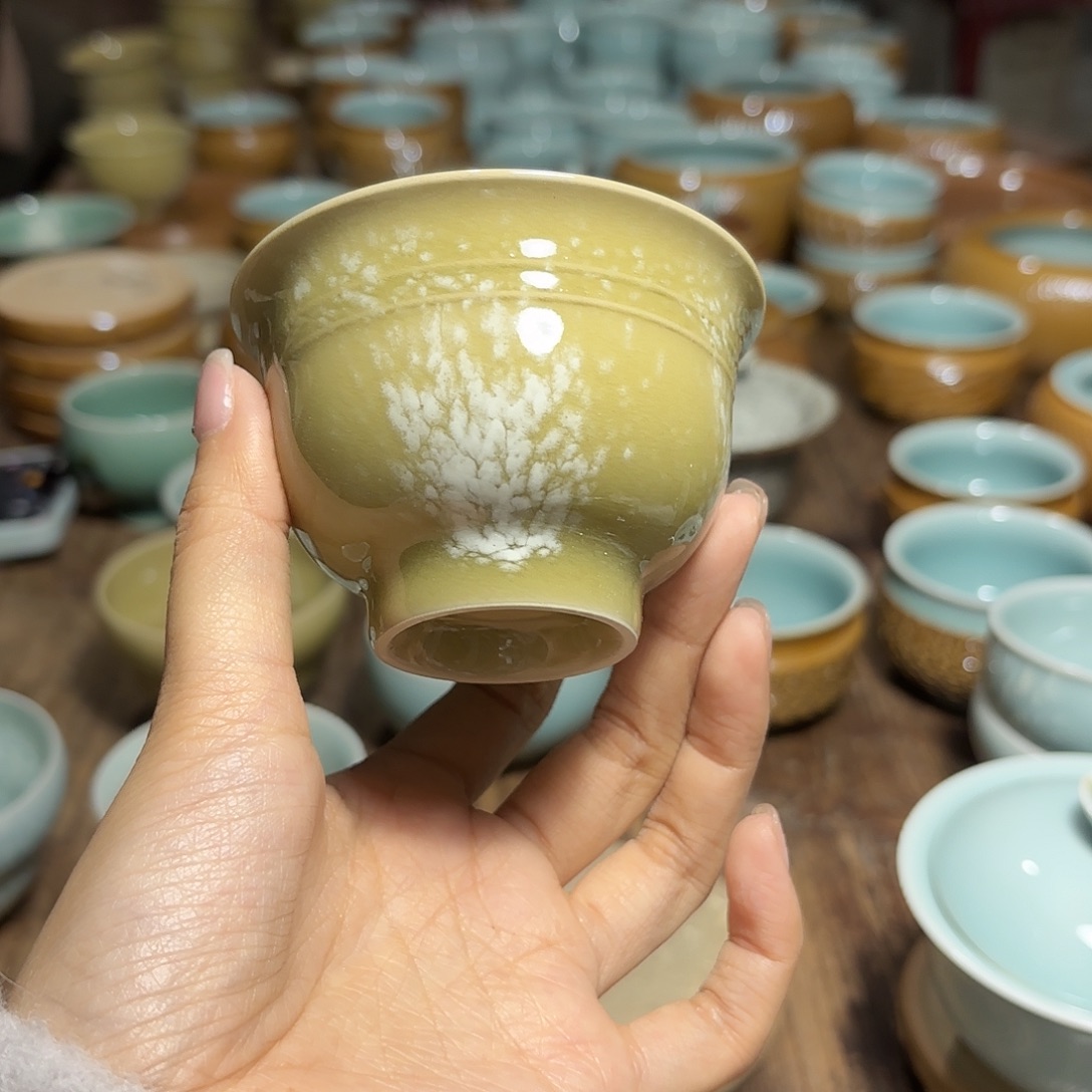 龙泉云间青瓷小米茶器