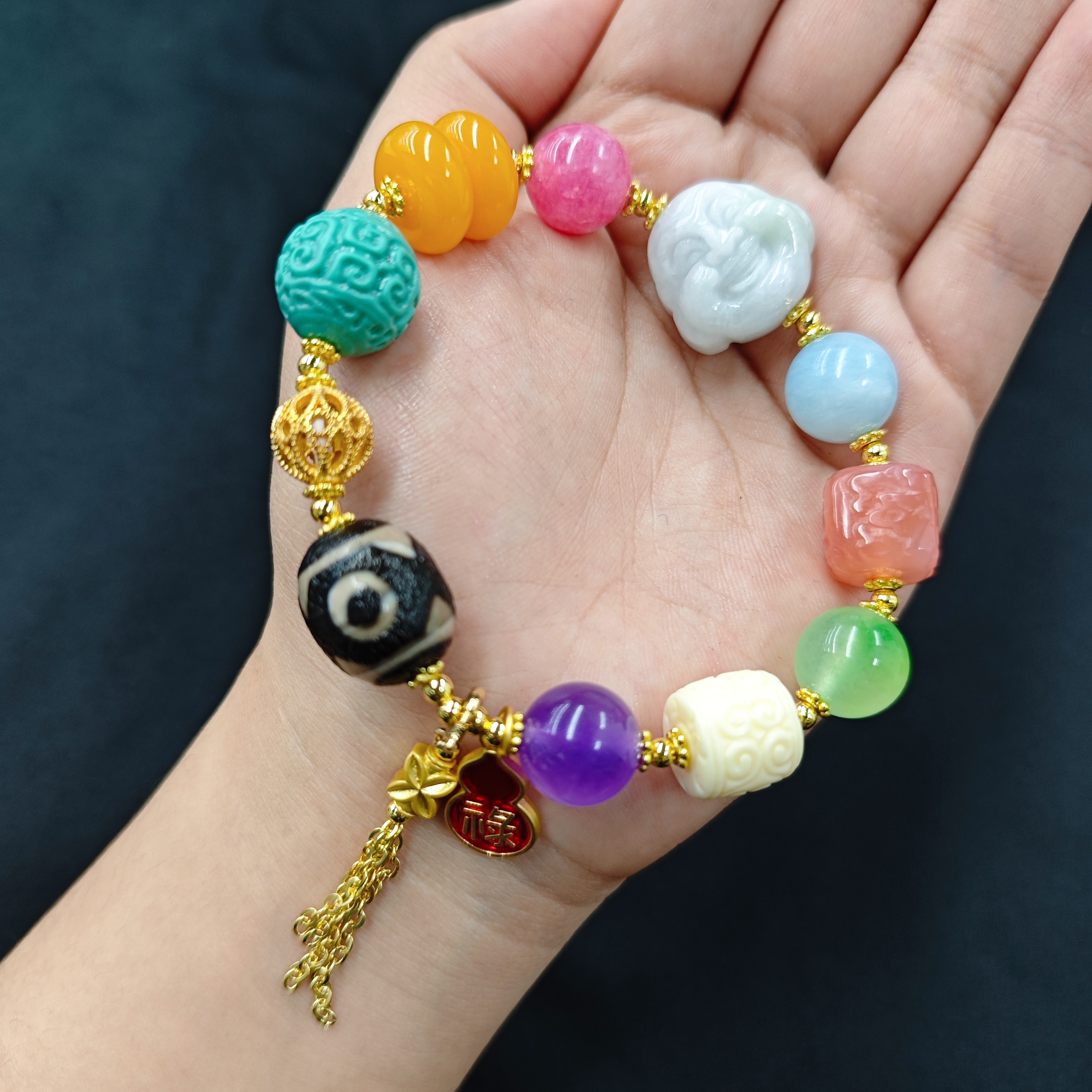 多宝翡翠手串S241赠礼盒（多样性发其一）