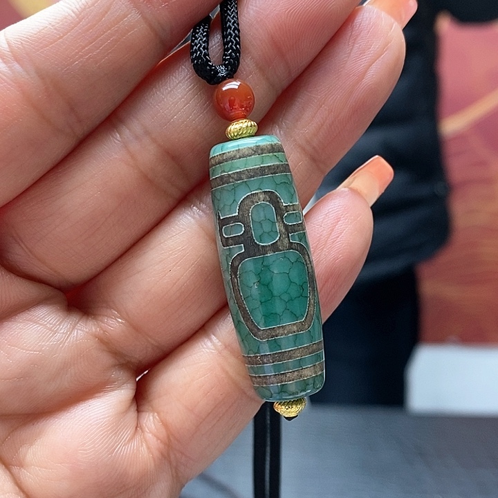 玛瑙/玉髓颈饰合金