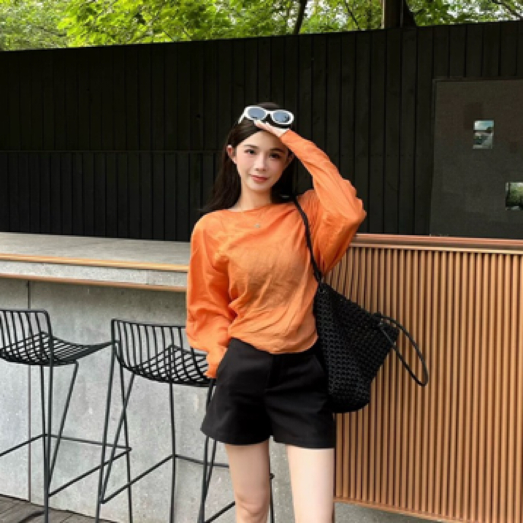 新款大码222设计感T恤慵懒风宽松长袖上衣（以主播手里实物为准）