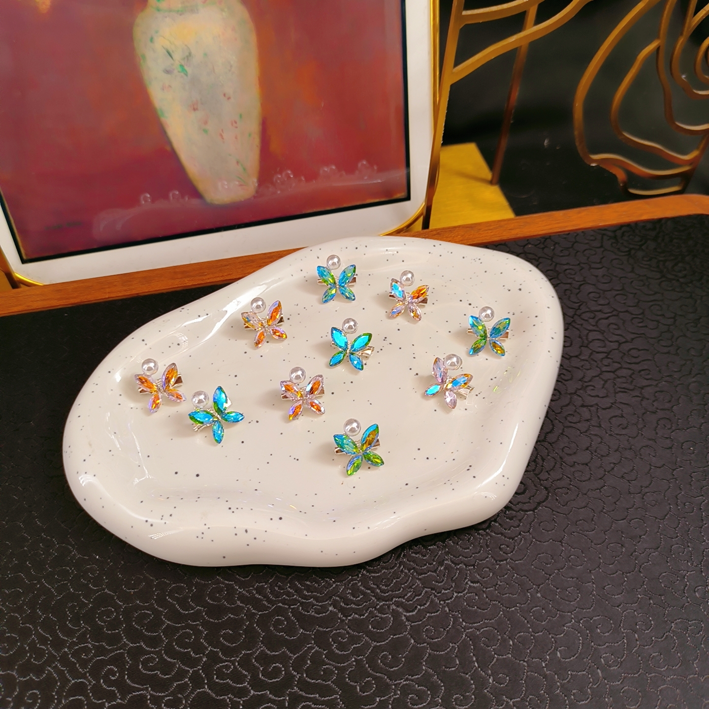 蝴蝶的白色眼泪别针款皇冠配饰AZ876