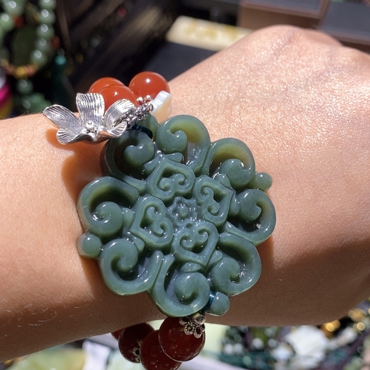 岫玉毛衣链未镶嵌