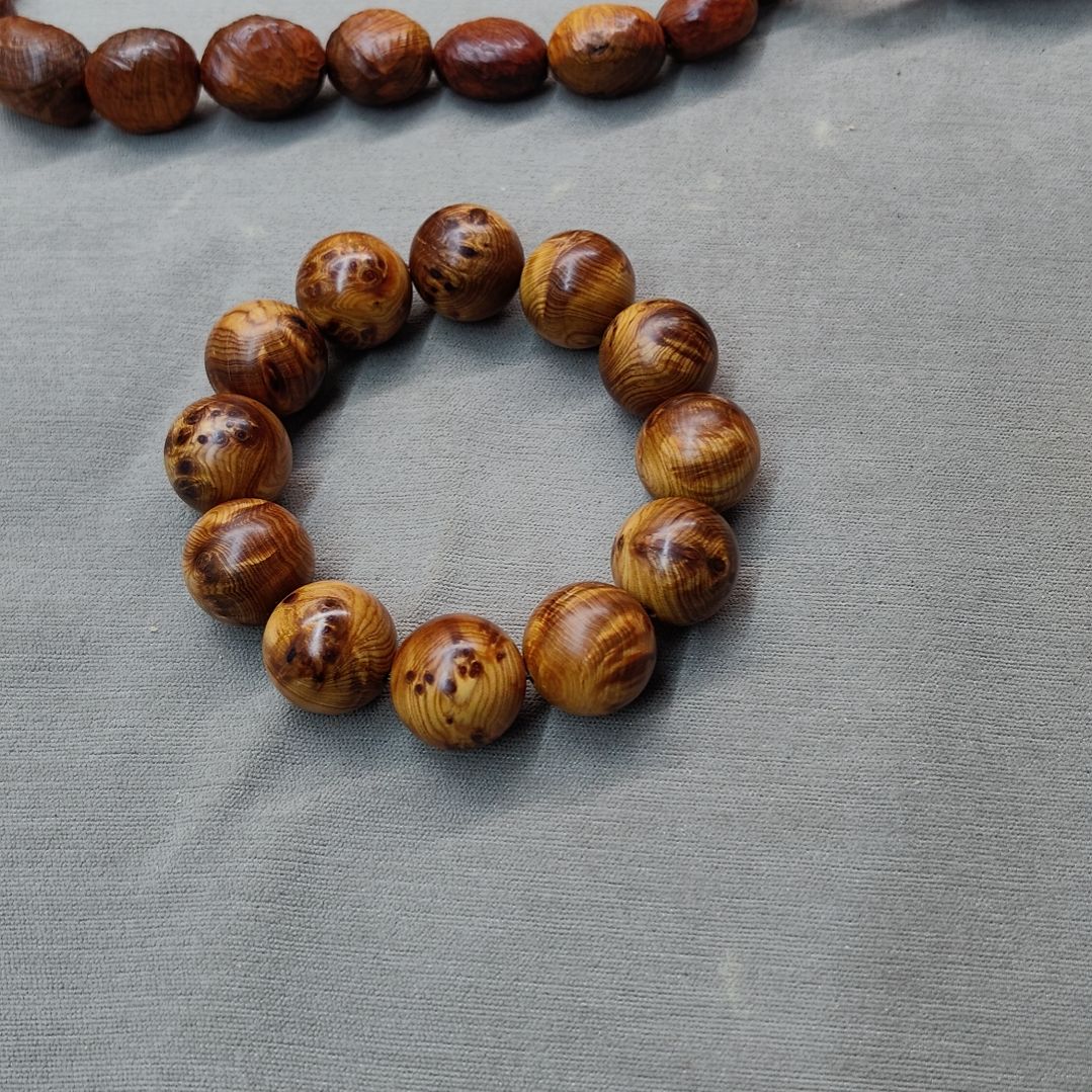 如***约2.0有裂纹，太行崖柏