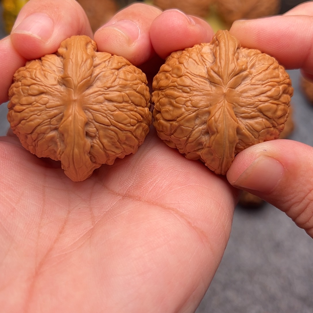 文玩核桃把件歌*40.8精品乾隆