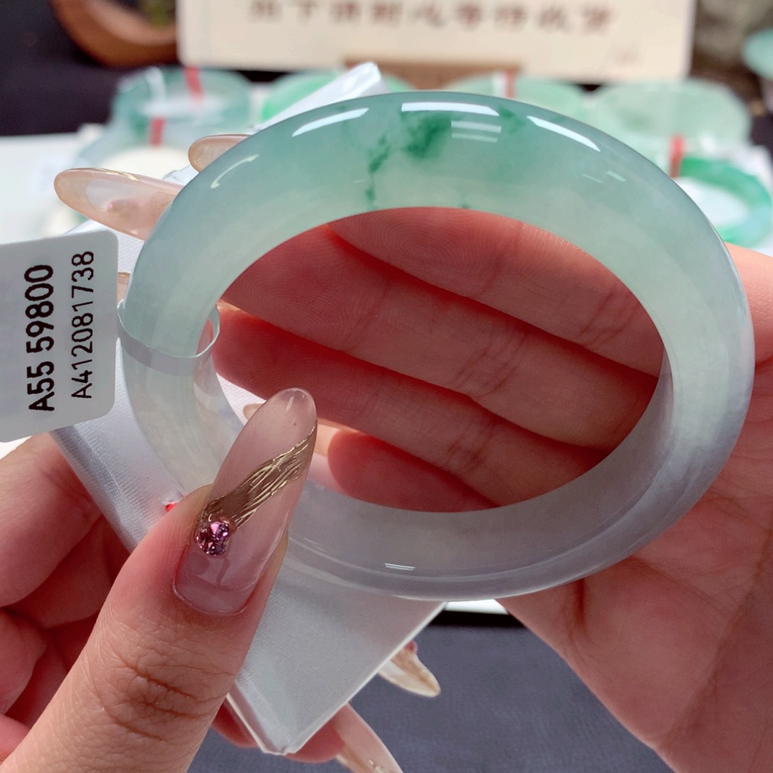 翡翠手镯未镶嵌22（52号）力推