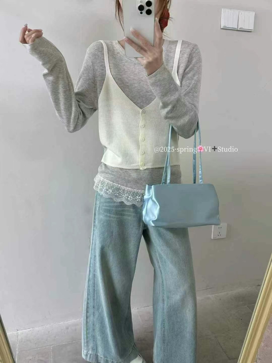 假俩件套针织蕾丝衫