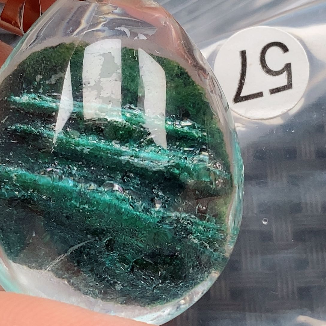 未镶嵌颈饰水晶羊**意