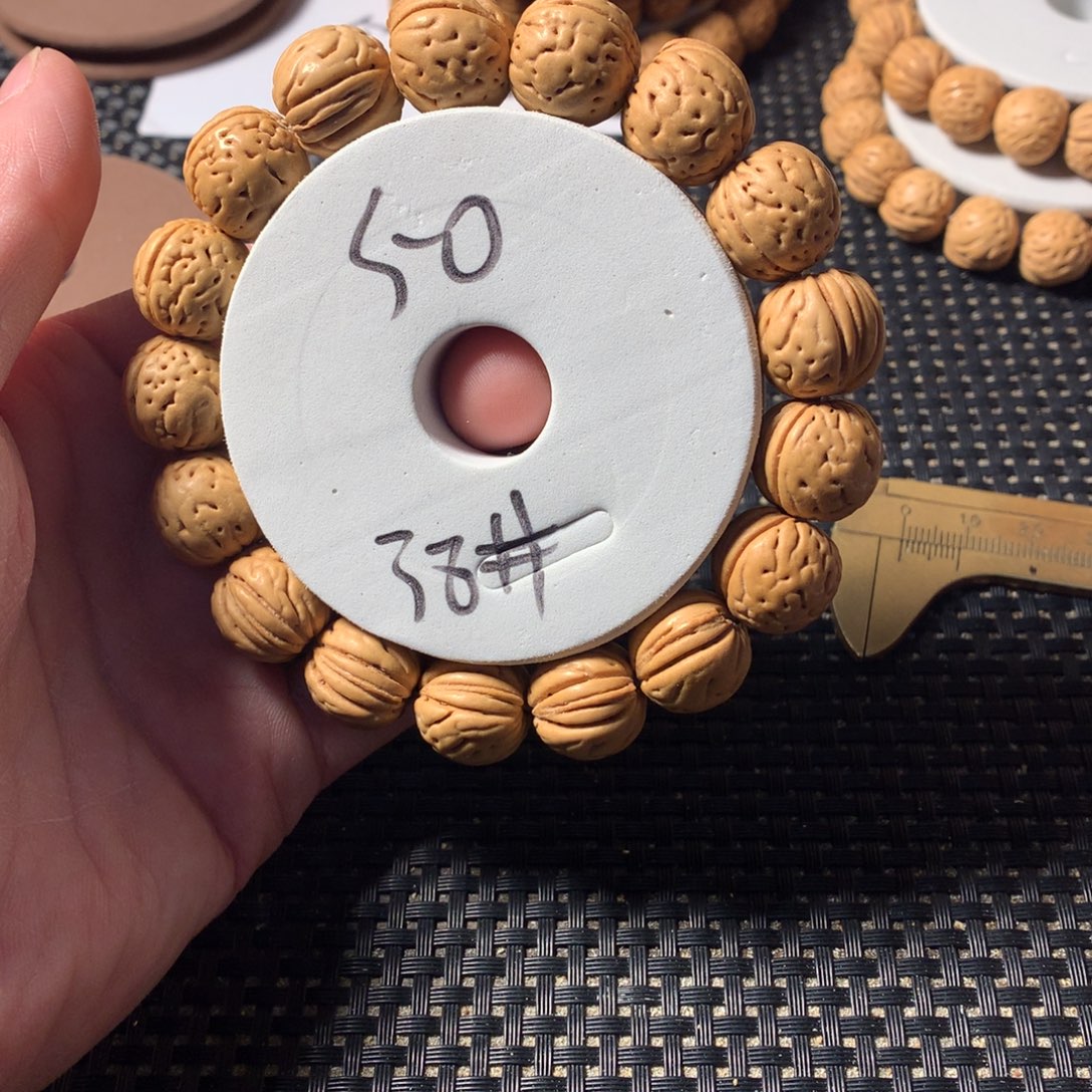 毫***生桃核手串38号链接，