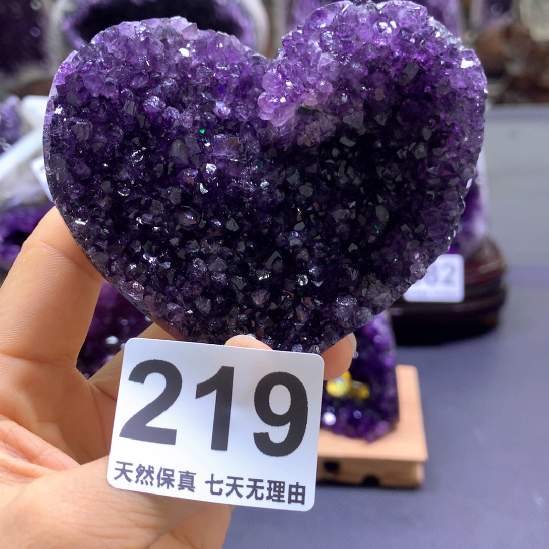 未镶嵌水晶大型摆件（非配饰）