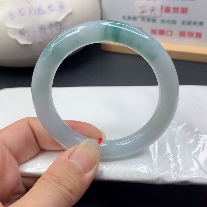 未镶嵌手镯（圆镯）翡翠5354