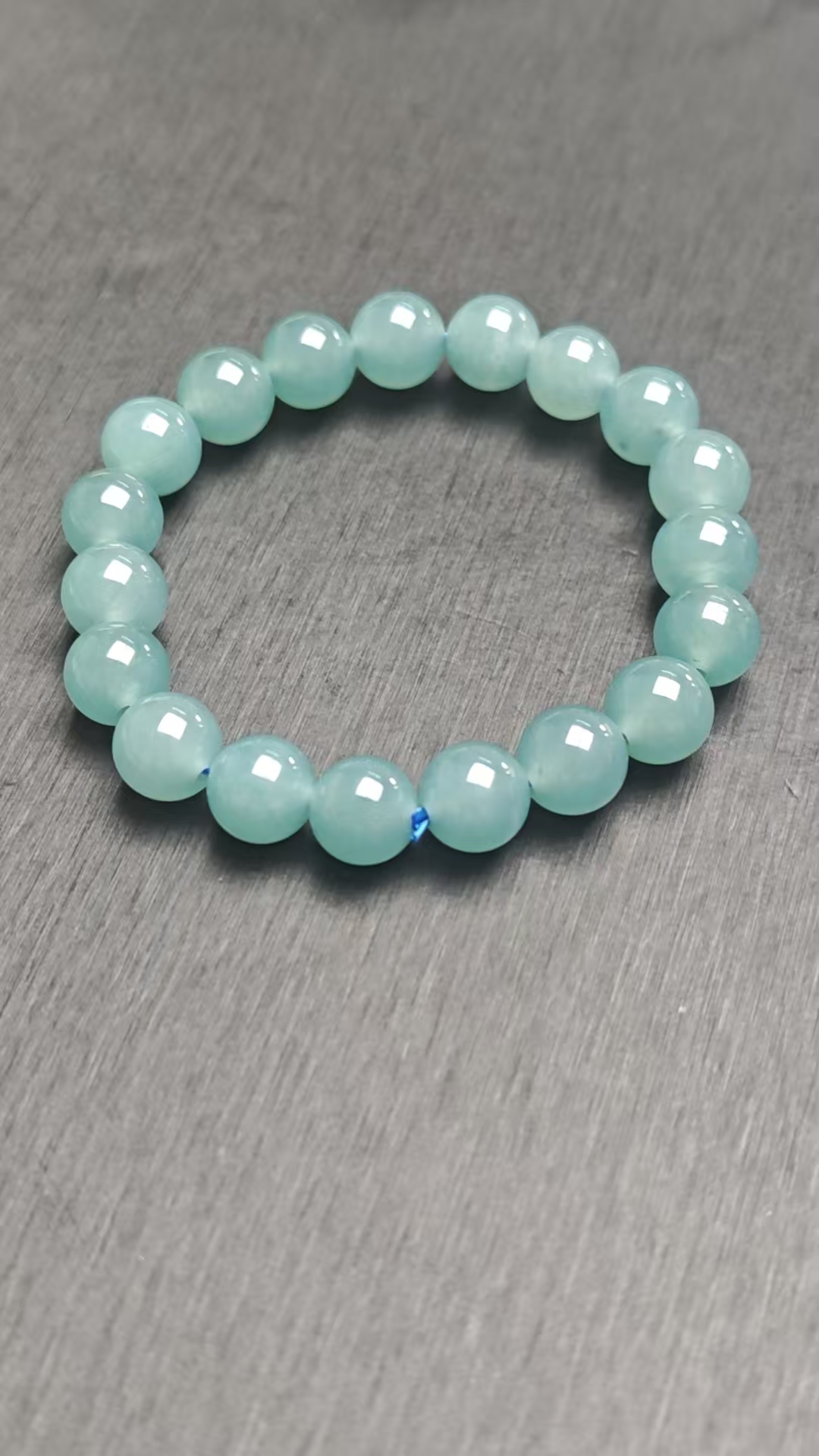 YY1翡翠手串【邂逅翡翠高冰手串，冰透绿意，开启浪漫时光】手串