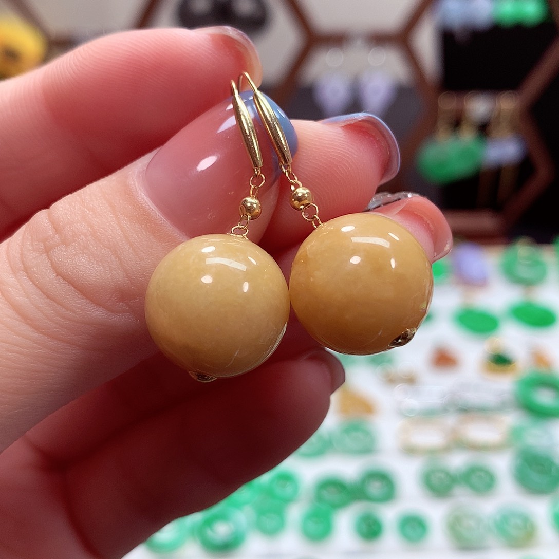 翡翠耳饰18K金镶嵌天然翡翠