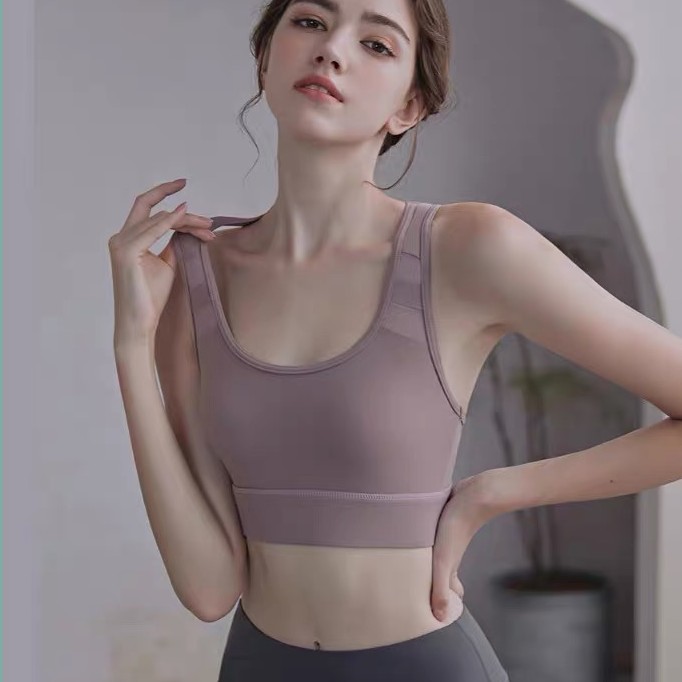 QRANE一体式防下垂收副乳速干健身房运动文胸美背外穿瑜伽服健身