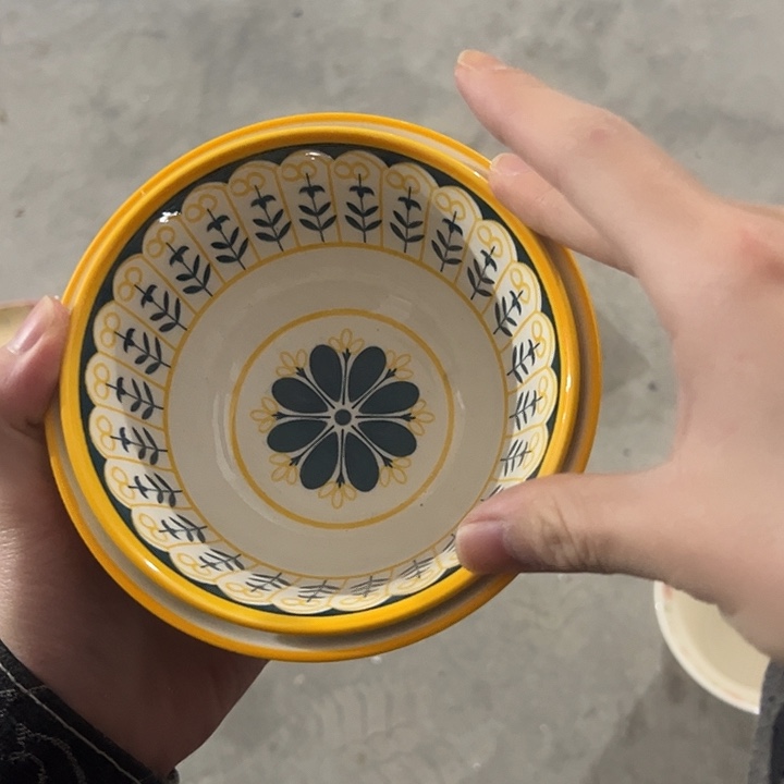 瓷陶瓷微微的颤动