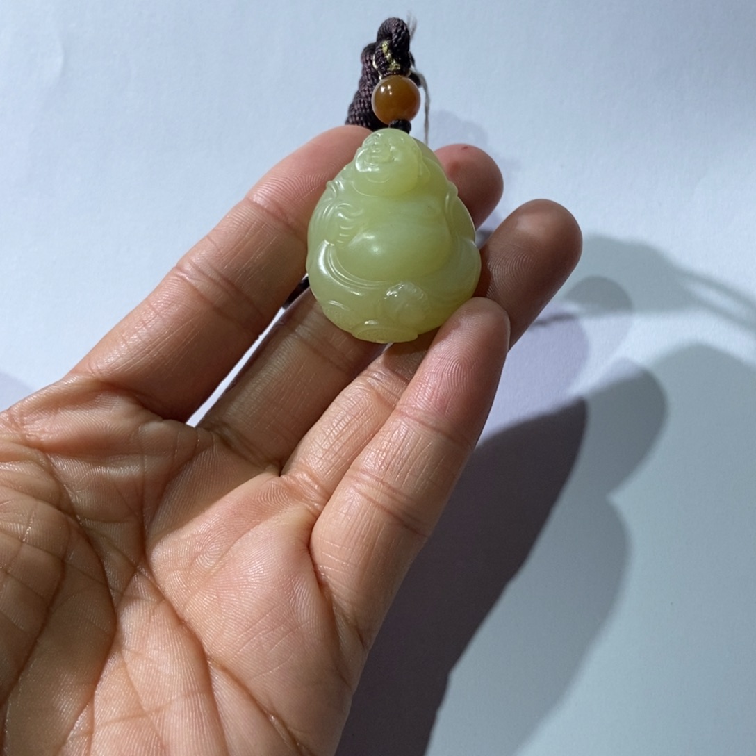 和田玉颈饰未镶嵌九*三