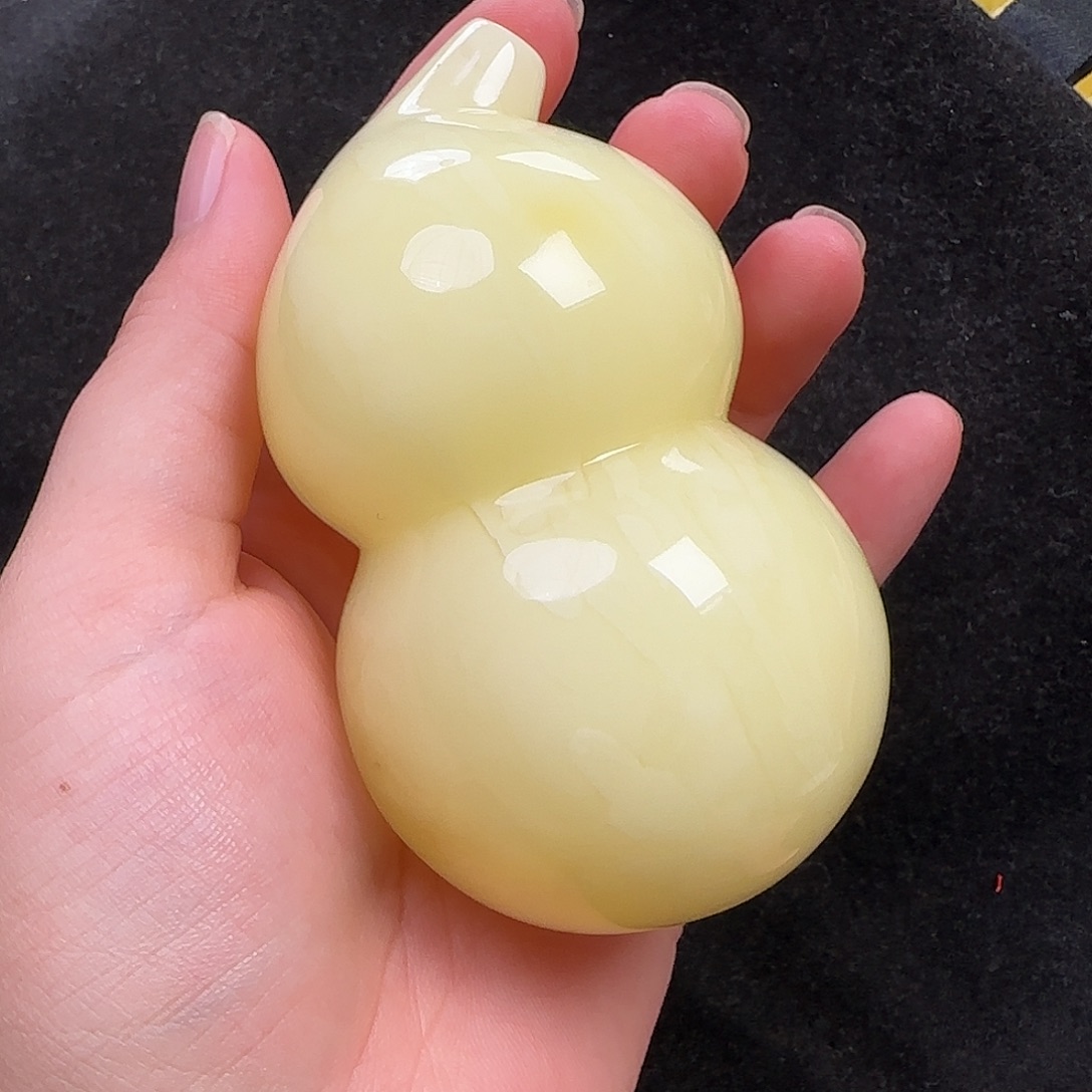 蜜蜡未镶嵌珠宝奇石