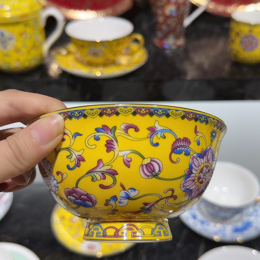 骨瓷珐琅彩工艺制作