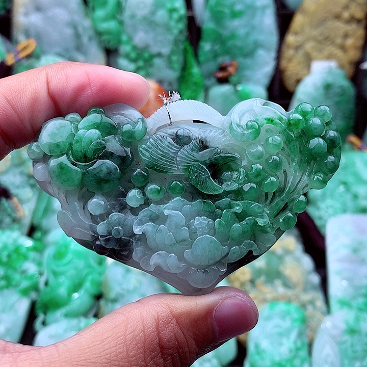 翡翠吊坠(不含链)未镶嵌