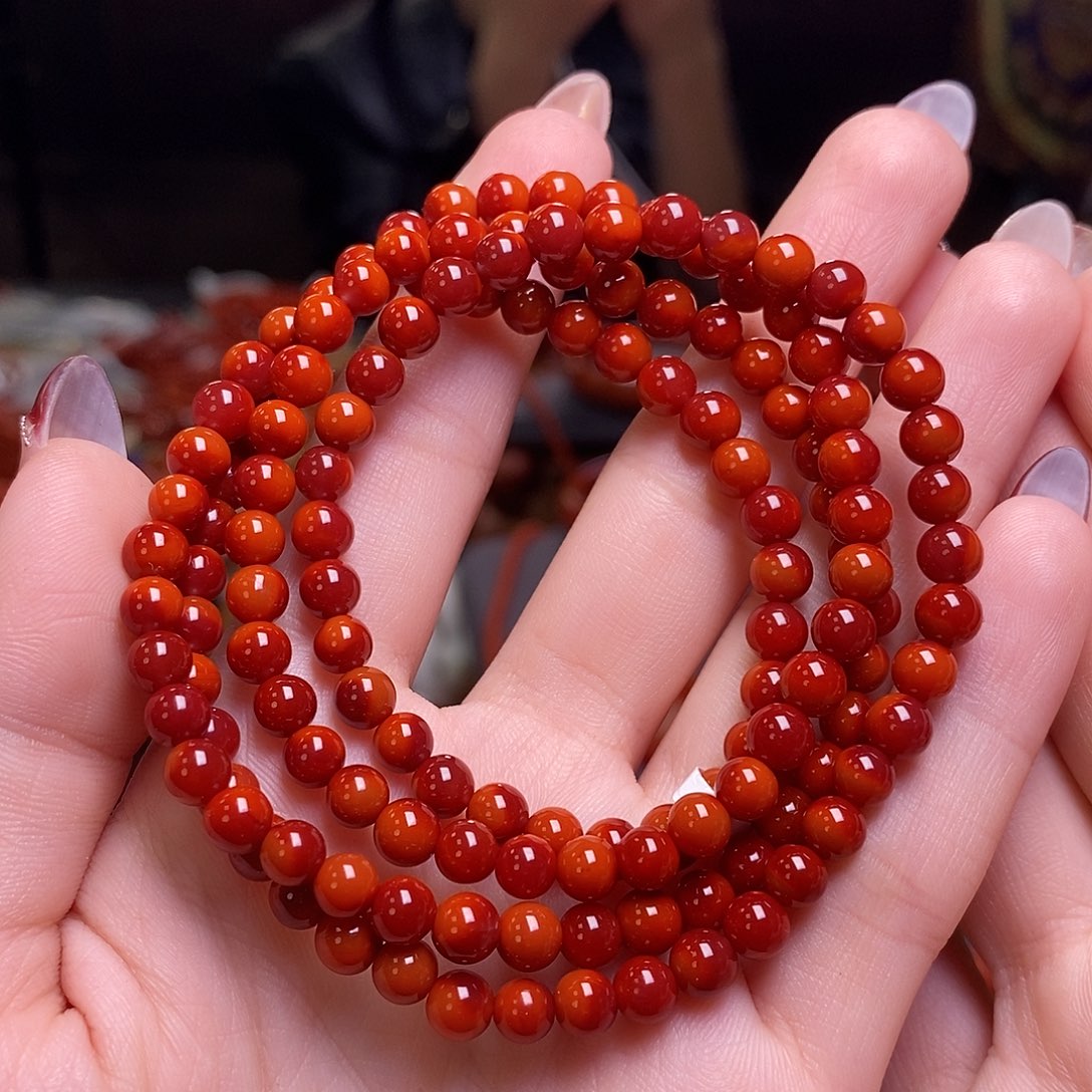 南红玛瑙手串未镶嵌5mm