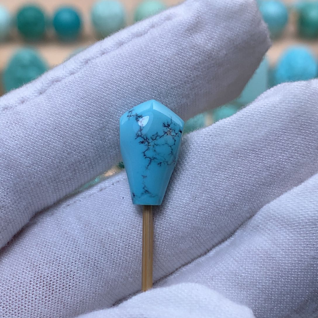 绿松石未镶嵌三通