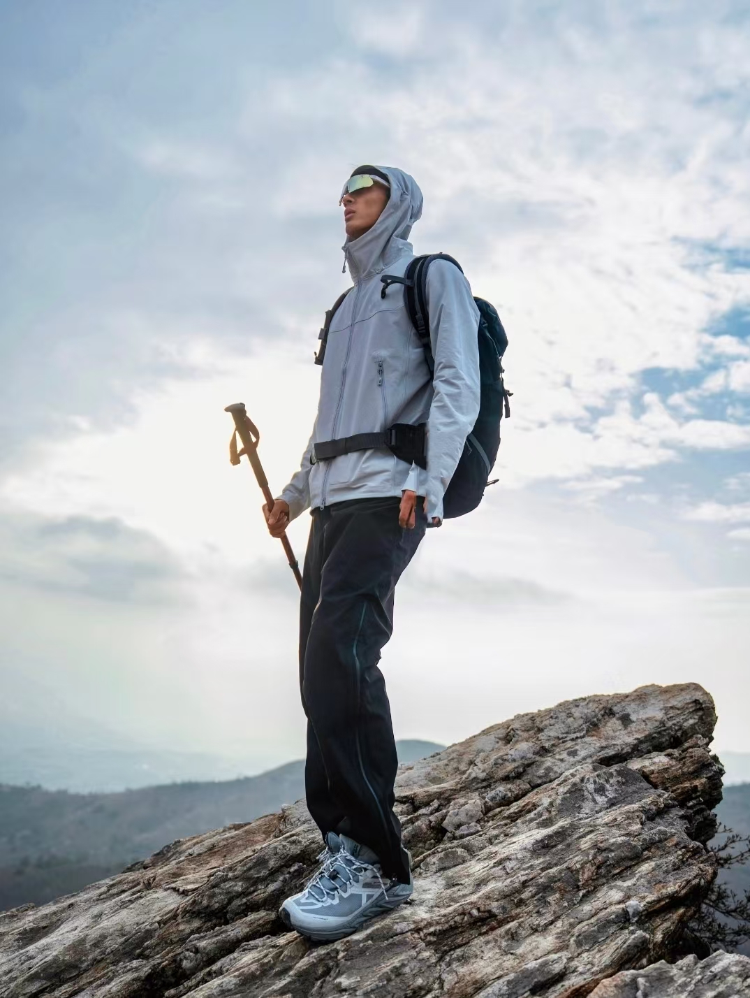 新款胡得连时尚百搭软壳壳挡水男女同款 1